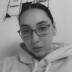 Meet your Posher, Addie